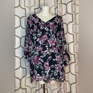 Women’s 3X Two Hearts Maternity Blouse- New With Tags